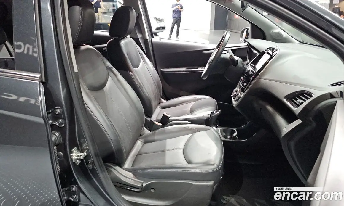 Chevrolet Spark 2018 1.0 автомат (гидро), фото 18