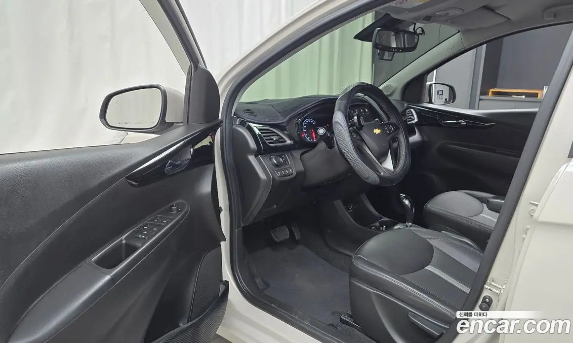 Chevrolet Spark 2019 1.0 автомат (гидро), фото 13