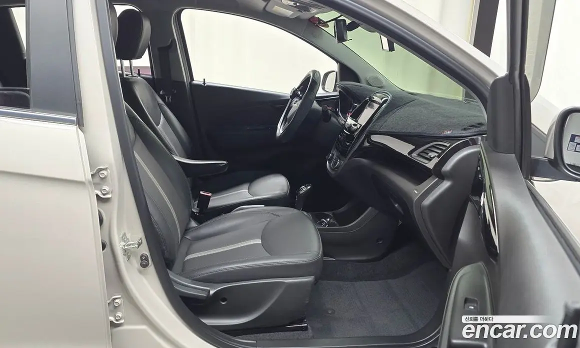 Chevrolet Spark 2019 1.0 автомат (гидро), фото 16