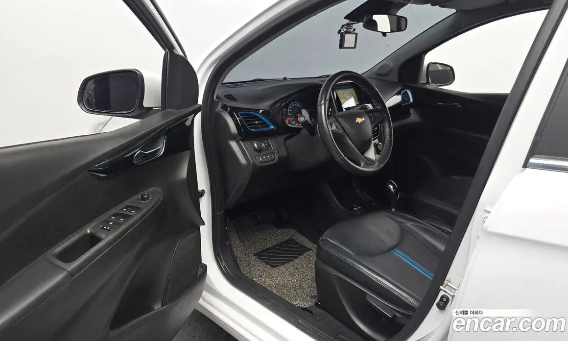 Chevrolet Spark 2019 1.0 автомат (гидро), фото 12