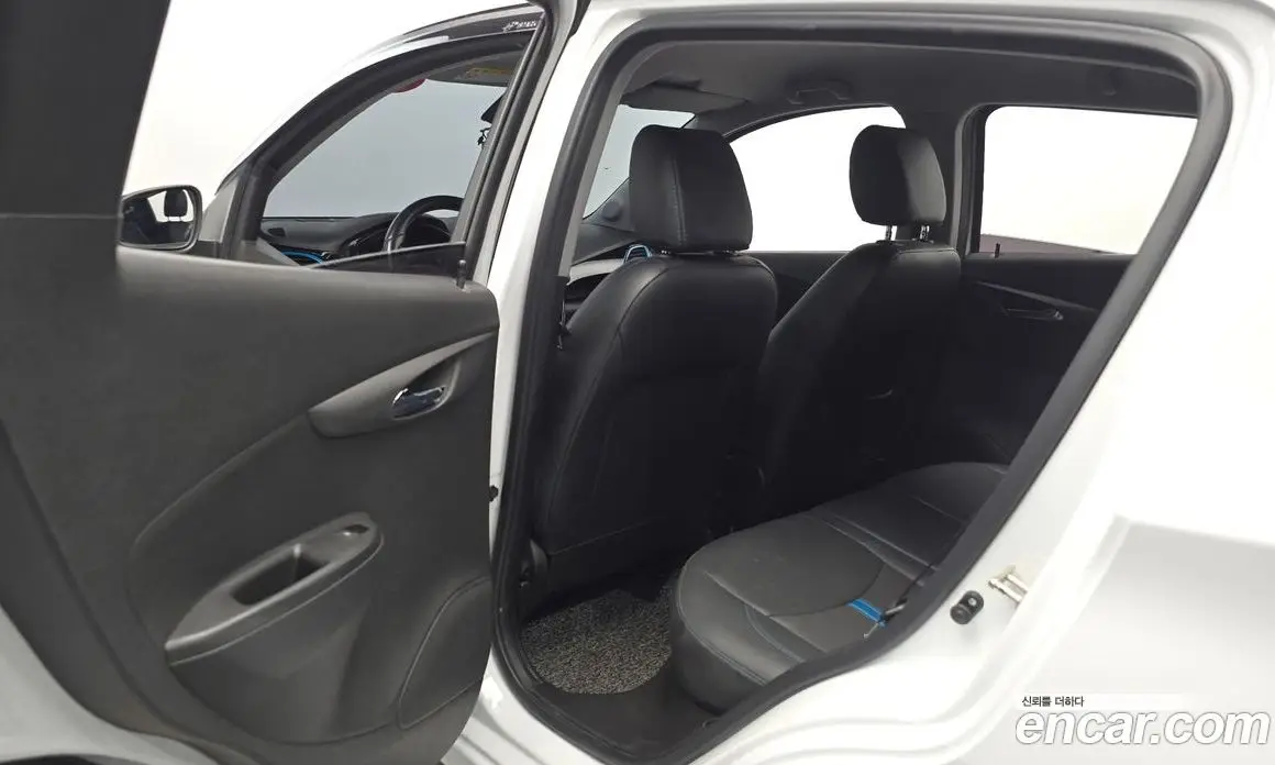 Chevrolet Spark 2019 1.0 автомат (гидро), фото 15