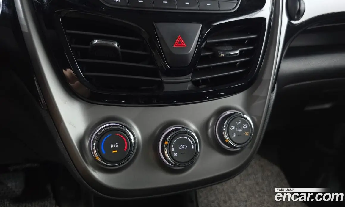 Chevrolet Spark 2019 1.0 автомат (гидро), фото 29