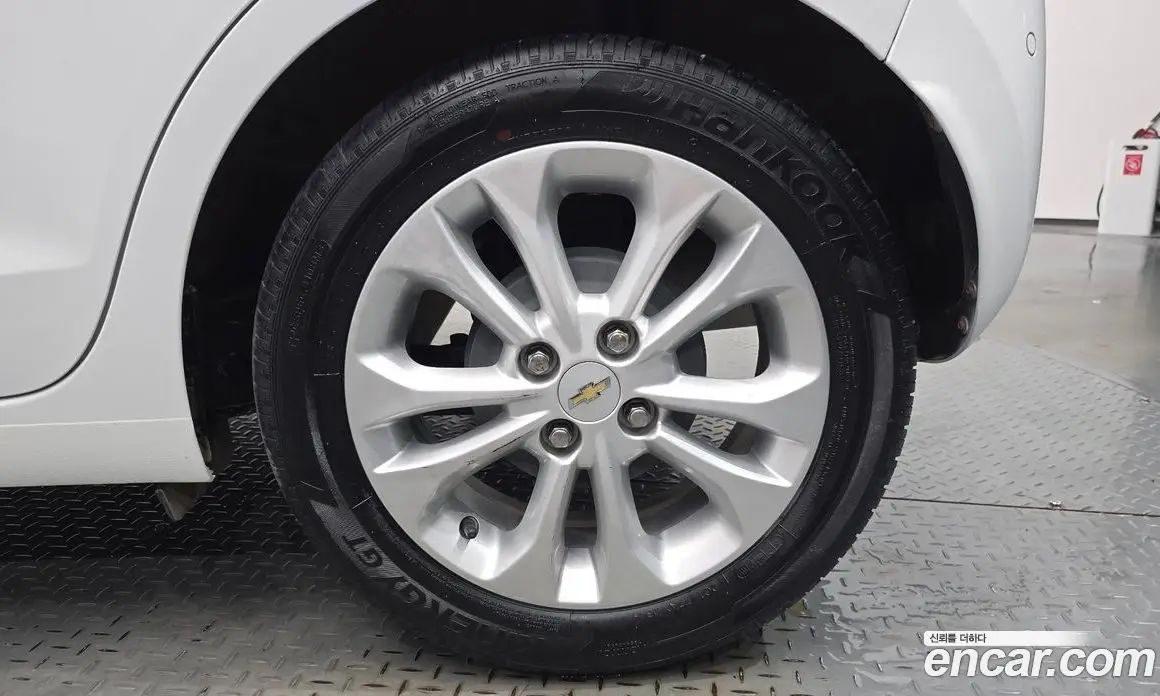 Chevrolet Spark 2019 1.0 автомат (гидро), фото 6