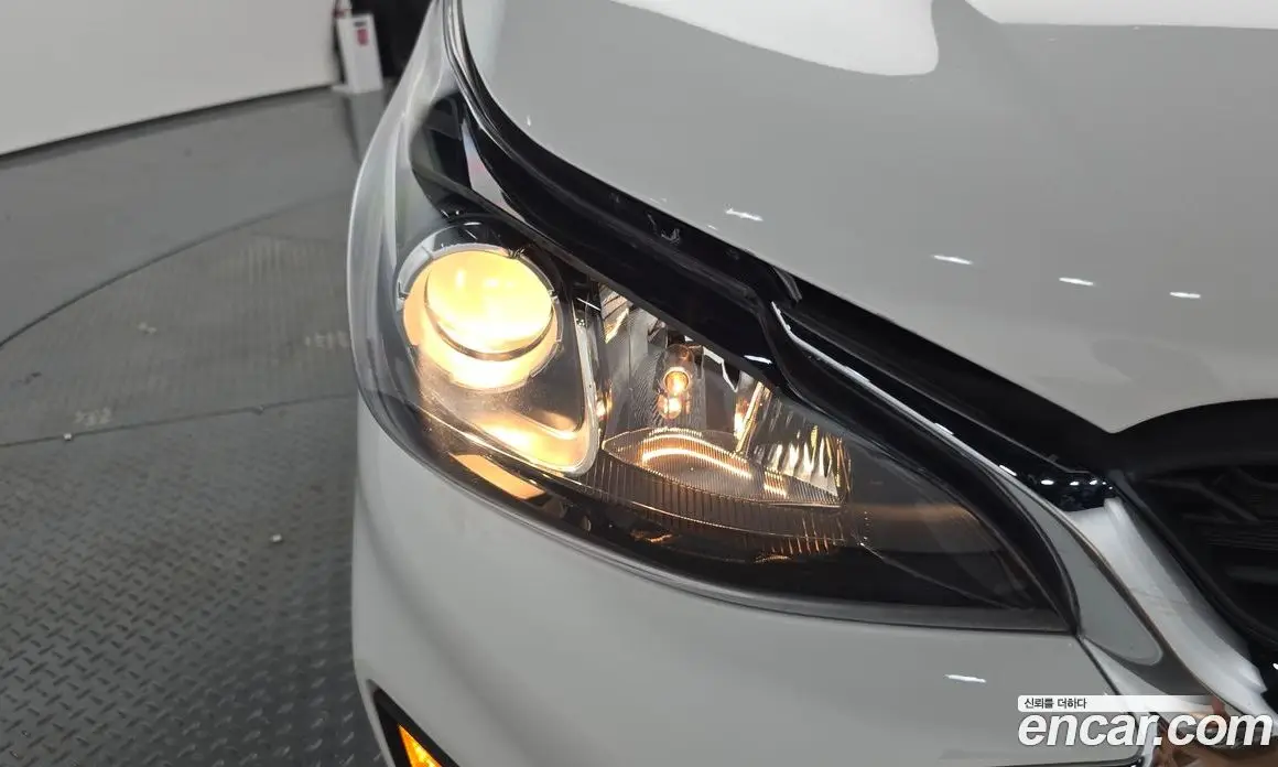 Chevrolet Spark 2019 1.0 автомат (гидро), фото 7