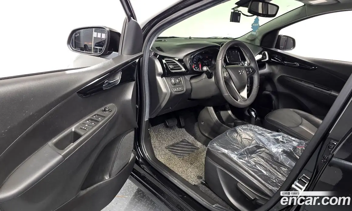 Chevrolet Spark 2021 1.0 автомат (гидро), фото 13