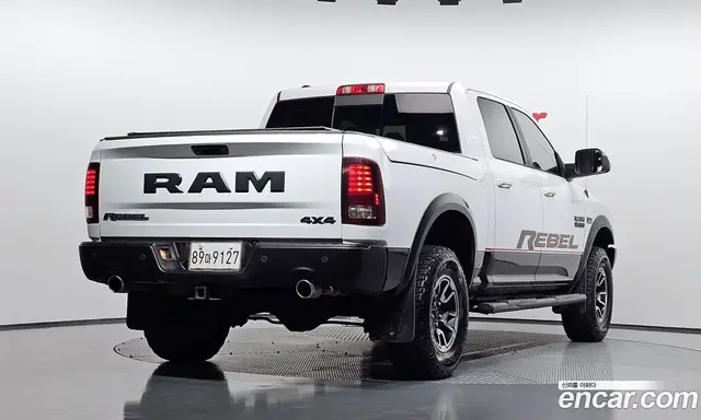 Dodge Ram Pick Up 2016 5.7 автомат (гидро), миниатюра 2 Dodge Ram Pick Up 2016 5.7 автомат (гидро), миниатюра 2