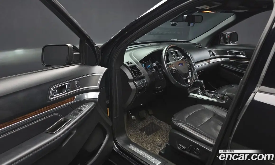 Ford Explorer 2017 2.3 автомат (гидро), фото 13