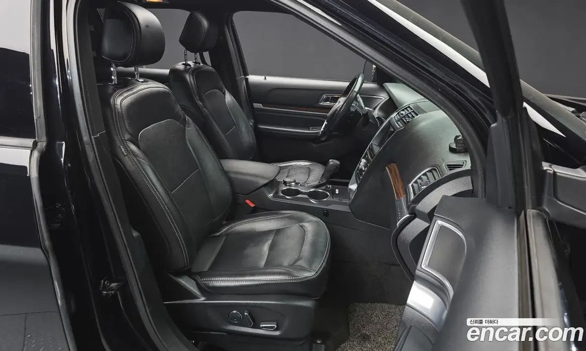 Ford Explorer 2017 2.3 автомат (гидро), фото 16