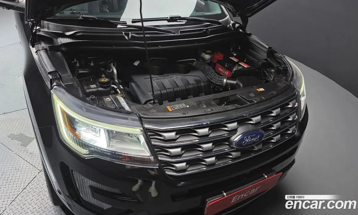 Ford Explorer 2017 2.3 автомат (гидро), фото 6