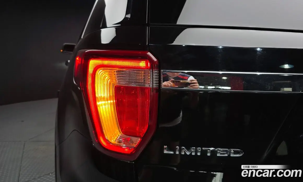 Ford Explorer 2017 2.3 автомат (гидро), фото 9