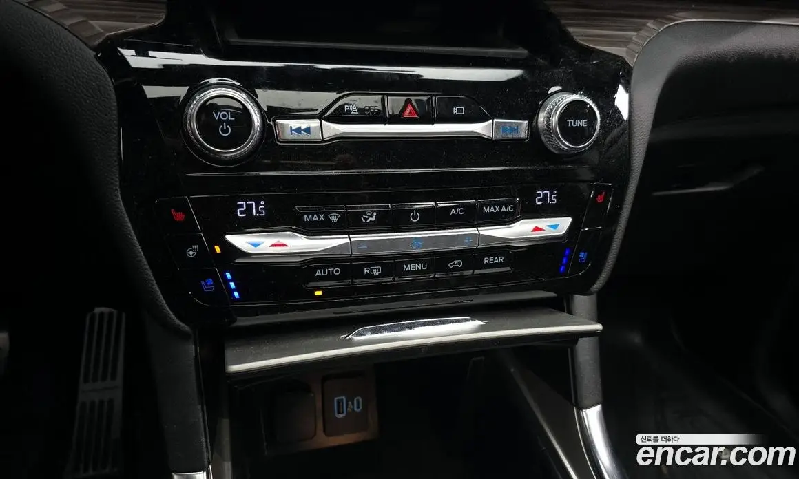 Ford Explorer 2021 2.3 автомат (гидро), фото 17