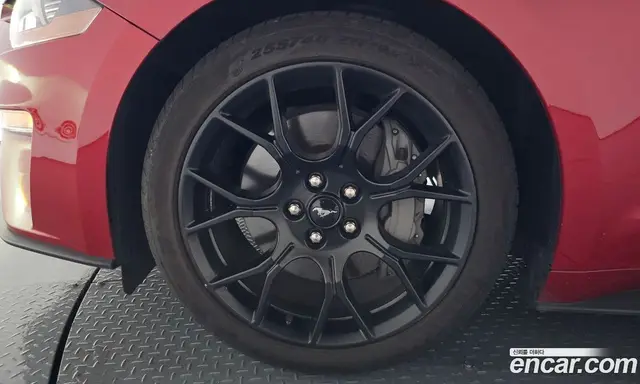 Ford Mustang 2022 2.3 автомат (гидро), миниатюра 4