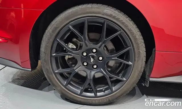 Ford Mustang 2022 2.3 автомат (гидро), миниатюра 6