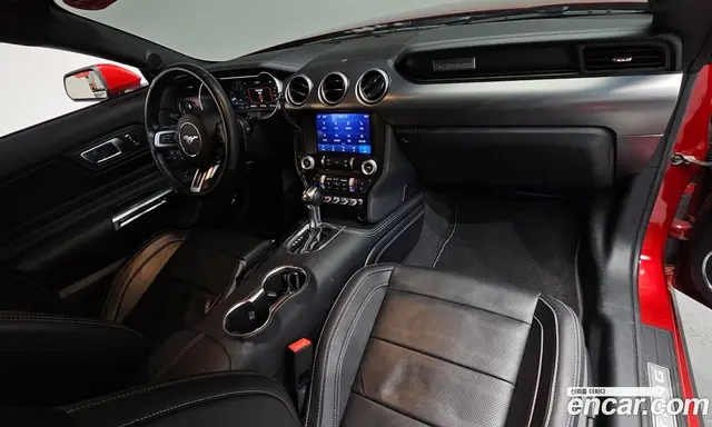 Ford Mustang 2022 2.3 автомат (гидро), миниатюра 9