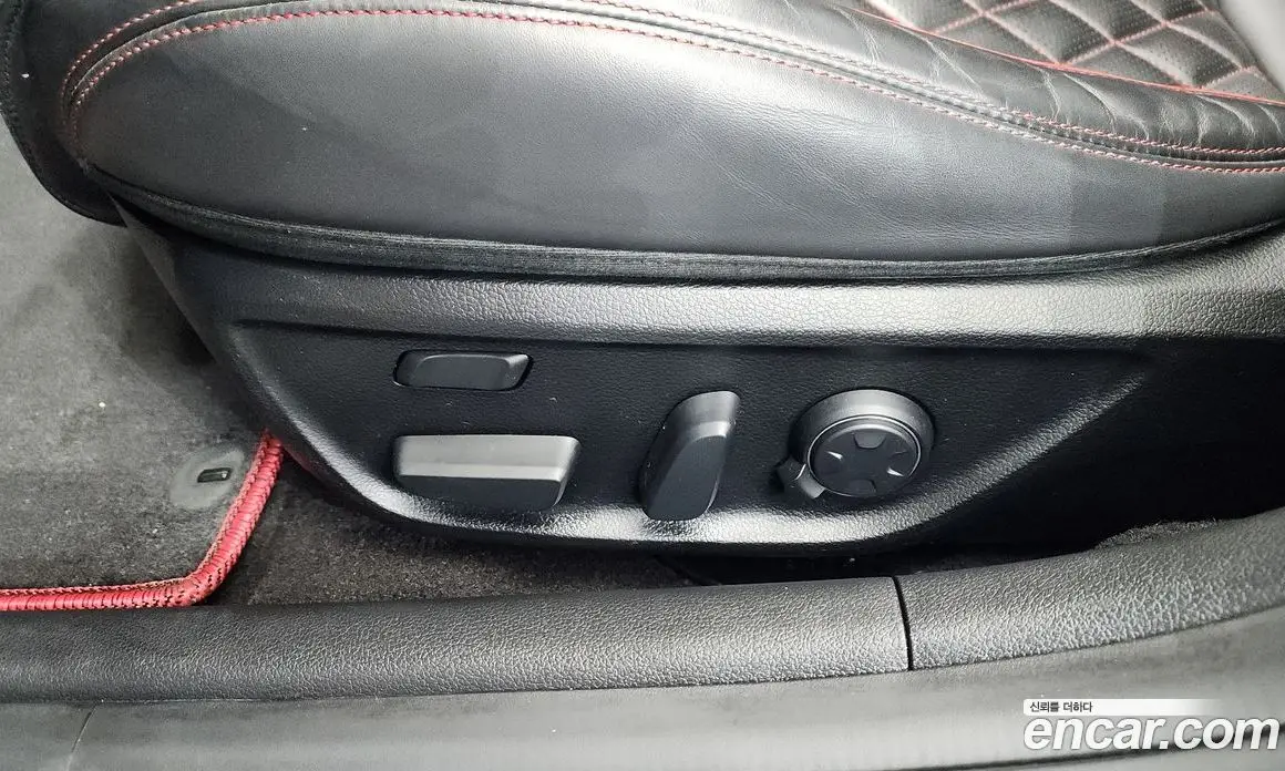 Genesis G70 2020 3.3 автомат (гидро), фото 31