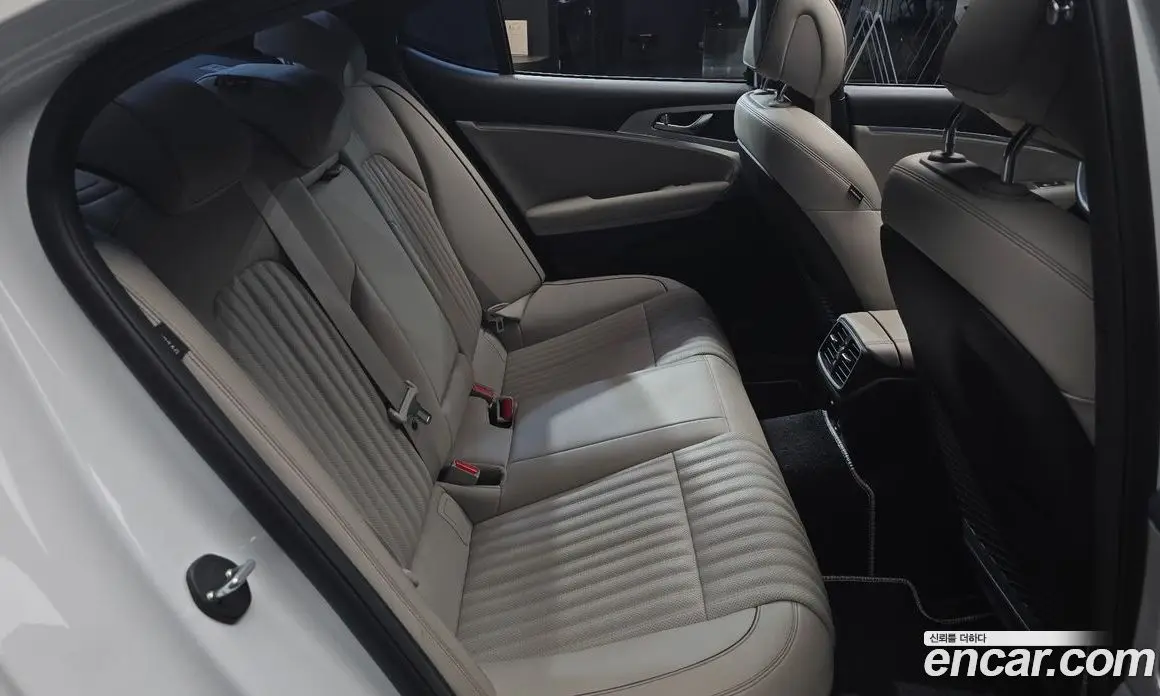 Genesis G70 2021 3.3 автомат (гидро), фото 11
