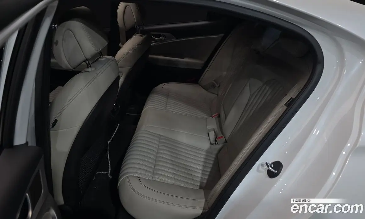 Genesis G70 2021 3.3 автомат (гидро), фото 12