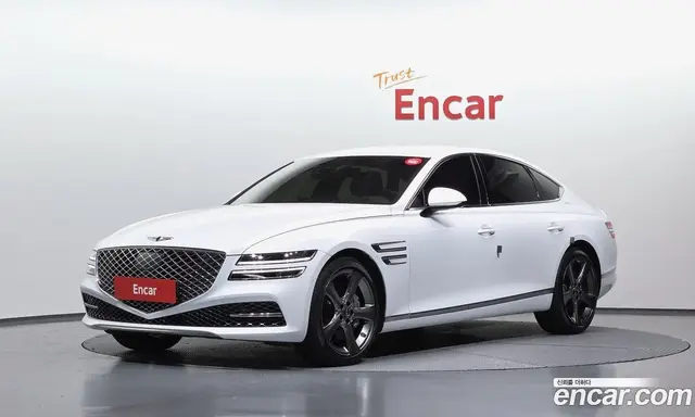 Genesis G80, 2023, 9 822 км