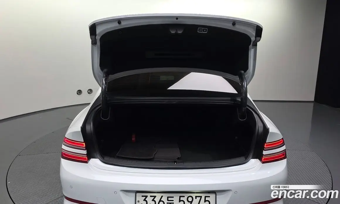 Genesis G80 2023 2.5 автомат (гидро), фото 26