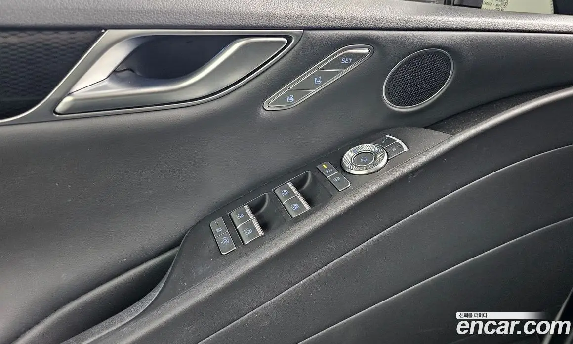 Genesis G80 2025 2.5 автомат (гидро), фото 18