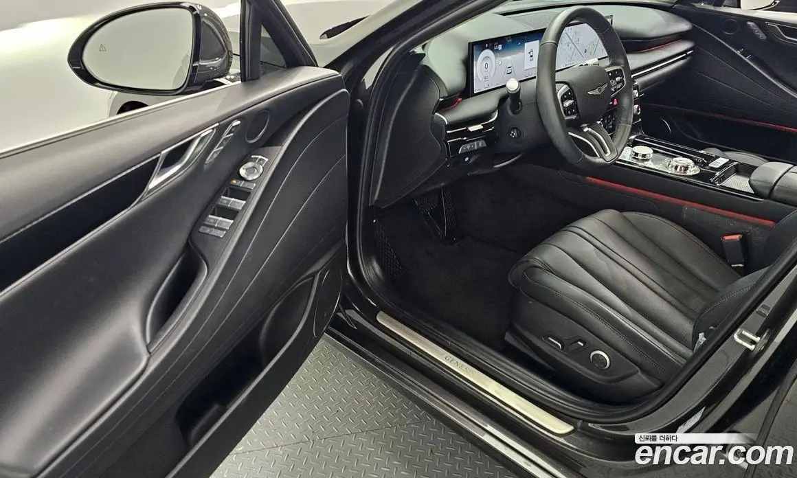 Genesis G80 2025 2.5 автомат (гидро), фото 10
