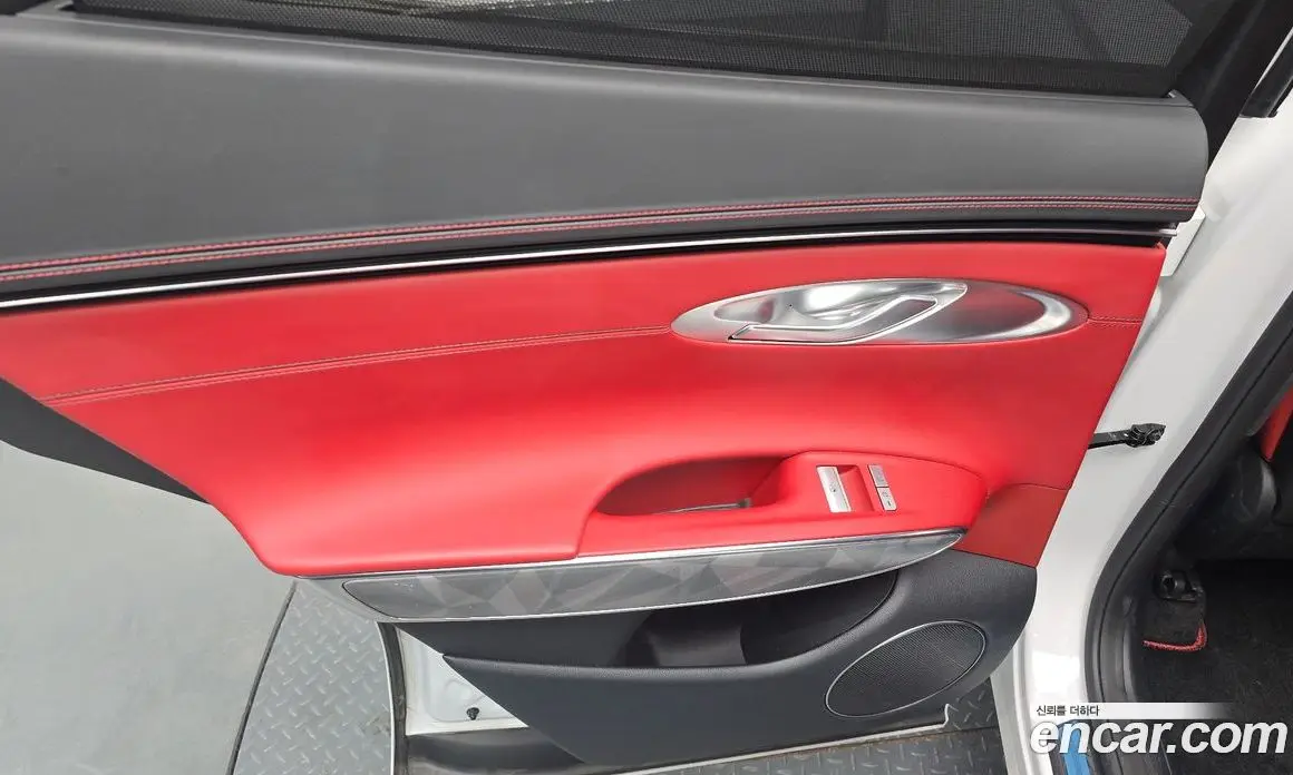 Genesis GV70 2023 2.5 автомат (гидро), фото 14
