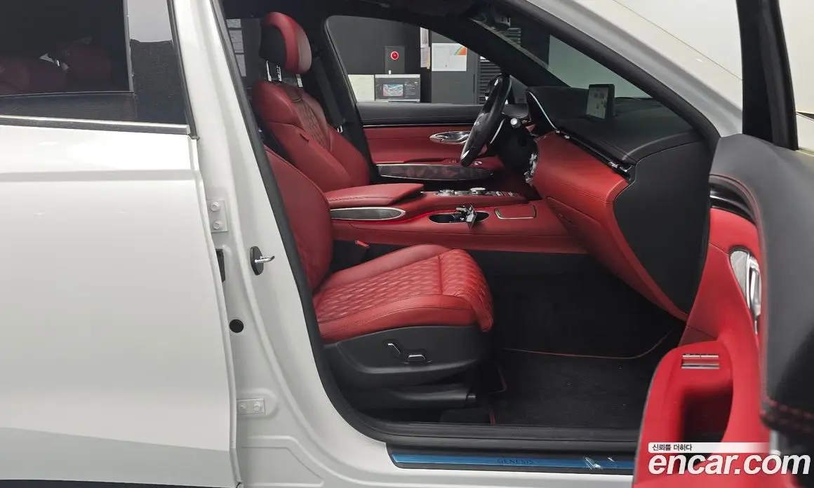 Genesis GV70 2023 2.5 автомат (гидро), фото 15