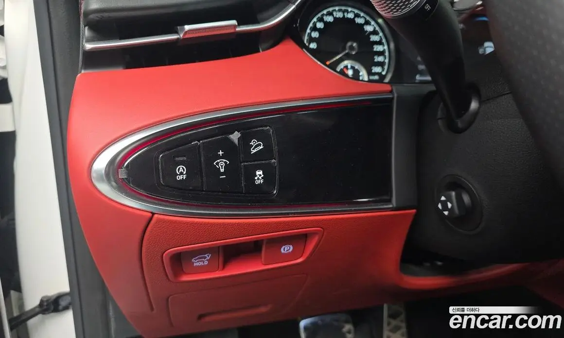 Genesis GV70 2023 2.5 автомат (гидро), фото 26