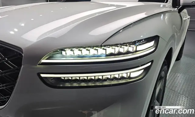 Genesis GV70 2025 2.5 автомат (гидро), миниатюра 8