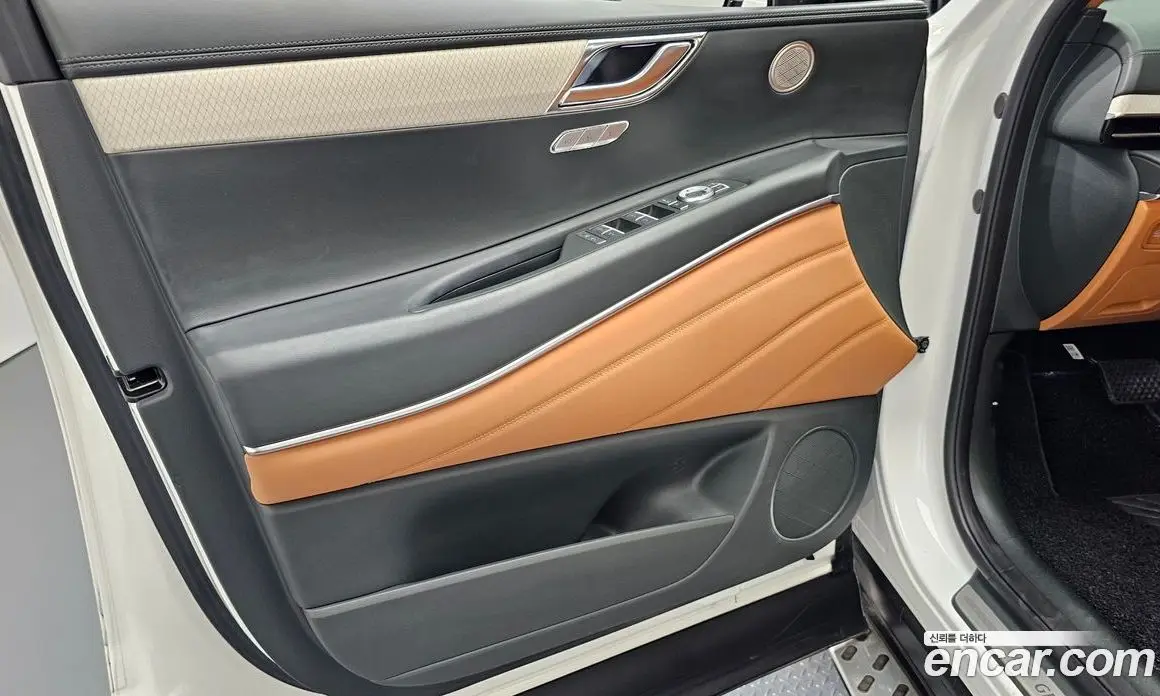 Genesis GV80 2024 2.5 автомат (гидро), фото 13