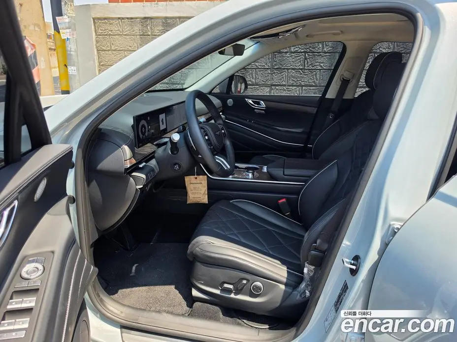 Genesis GV80 2026 2.5 автомат (гидро), фото 8