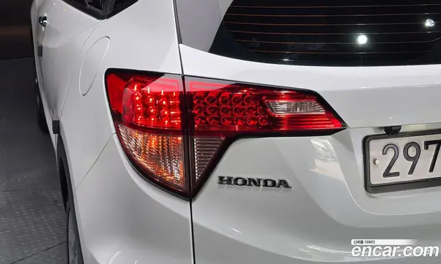 Honda HR-V 2017 1.8 автомат (гидро), миниатюра 8