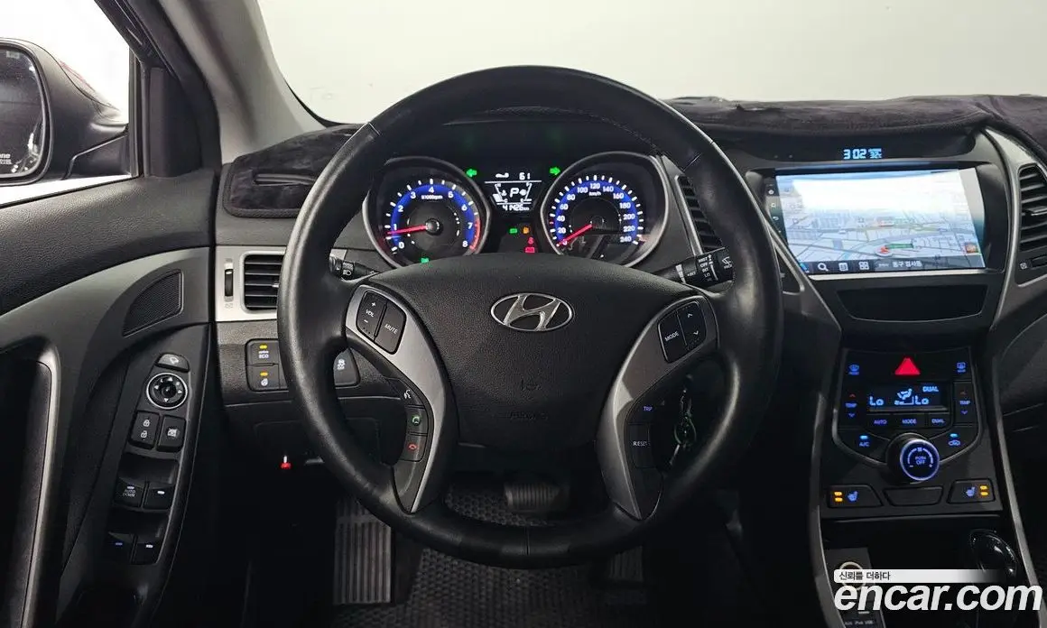 Hyundai Avante 2015 1.6 автомат (гидро), фото 18