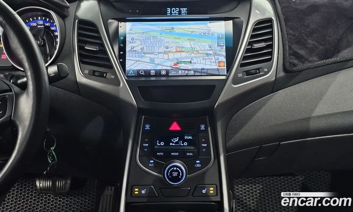Hyundai Avante 2015 1.6 автомат (гидро), фото 20