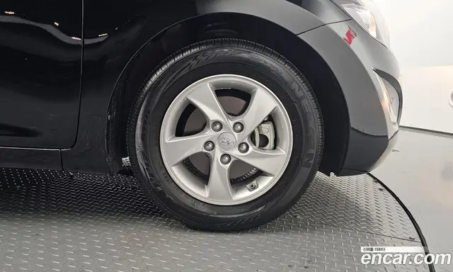 Hyundai Avante 2015 1.6 автомат (гидро), миниатюра 6