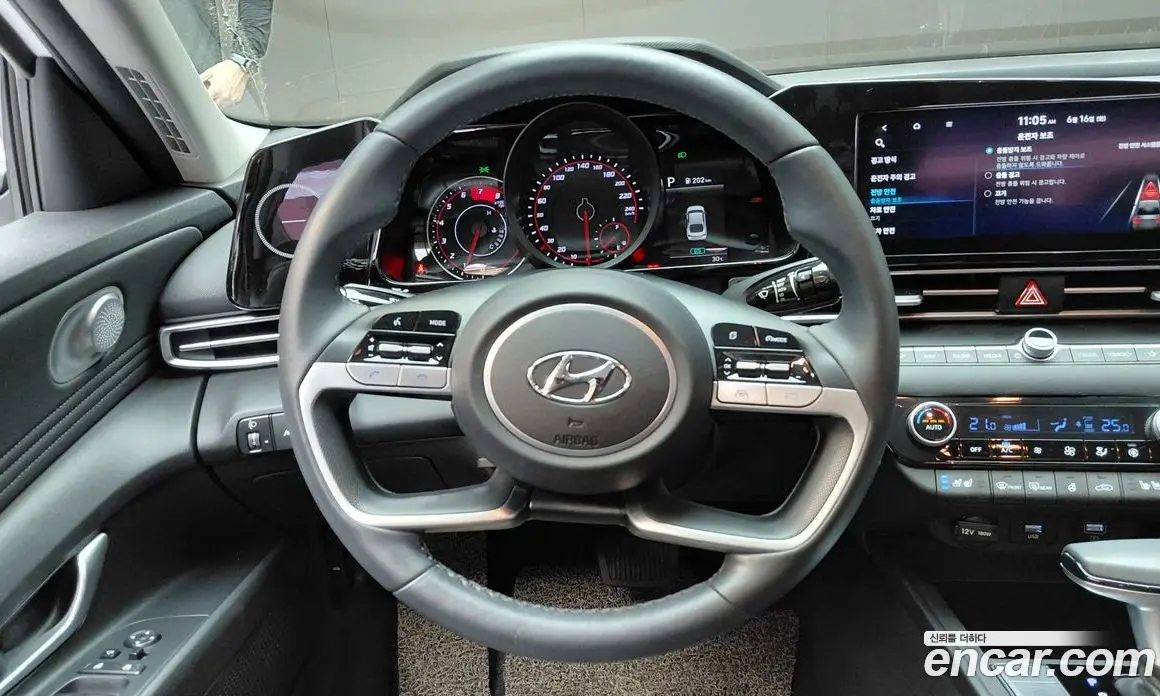 Hyundai Avante 2022 1.6 автомат (гидро), фото 19