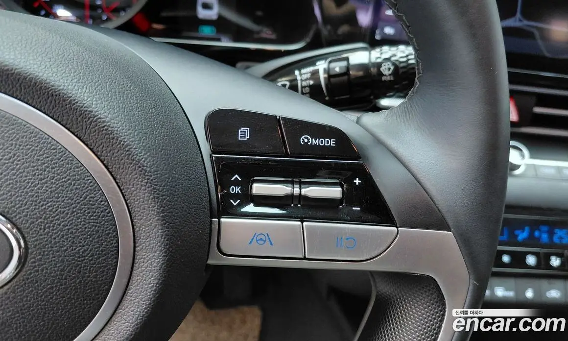 Hyundai Avante 2022 1.6 автомат (гидро), фото 29