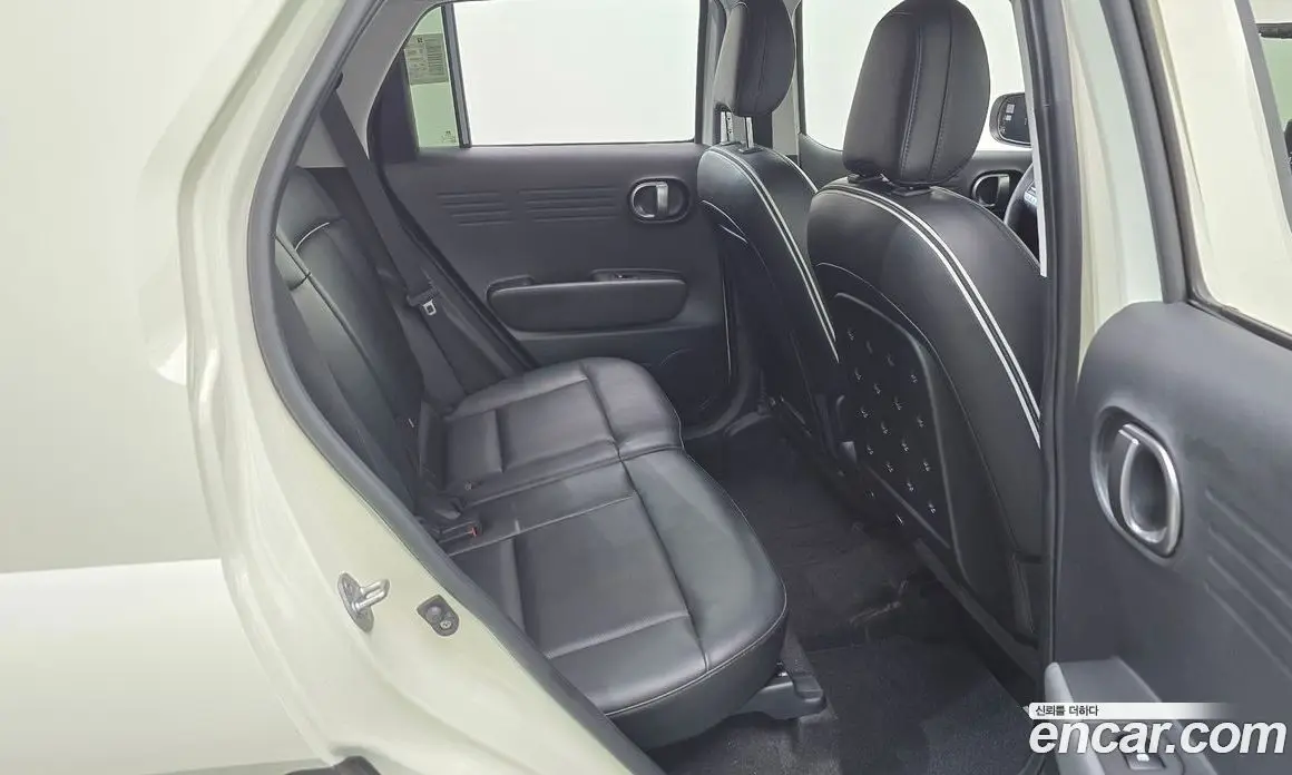 Hyundai Casper 2021 1.0 автомат (гидро), фото 26
