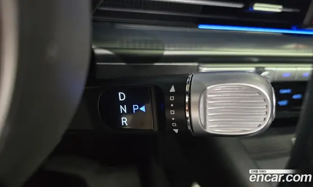 Hyundai Ioniq 6 2023 0.1 автомат (гидро), миниатюра 7
