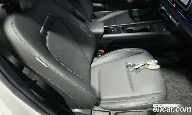Hyundai Ioniq 6 2023 0.1 автомат (гидро), миниатюра 10