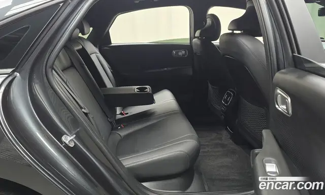 Hyundai Ioniq 6 2023 0.1 автомат (гидро), миниатюра 12