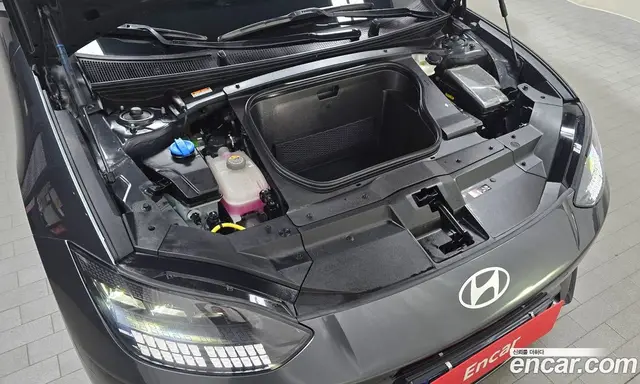 Hyundai Ioniq 6 2023 0.1 автомат (гидро), миниатюра 6