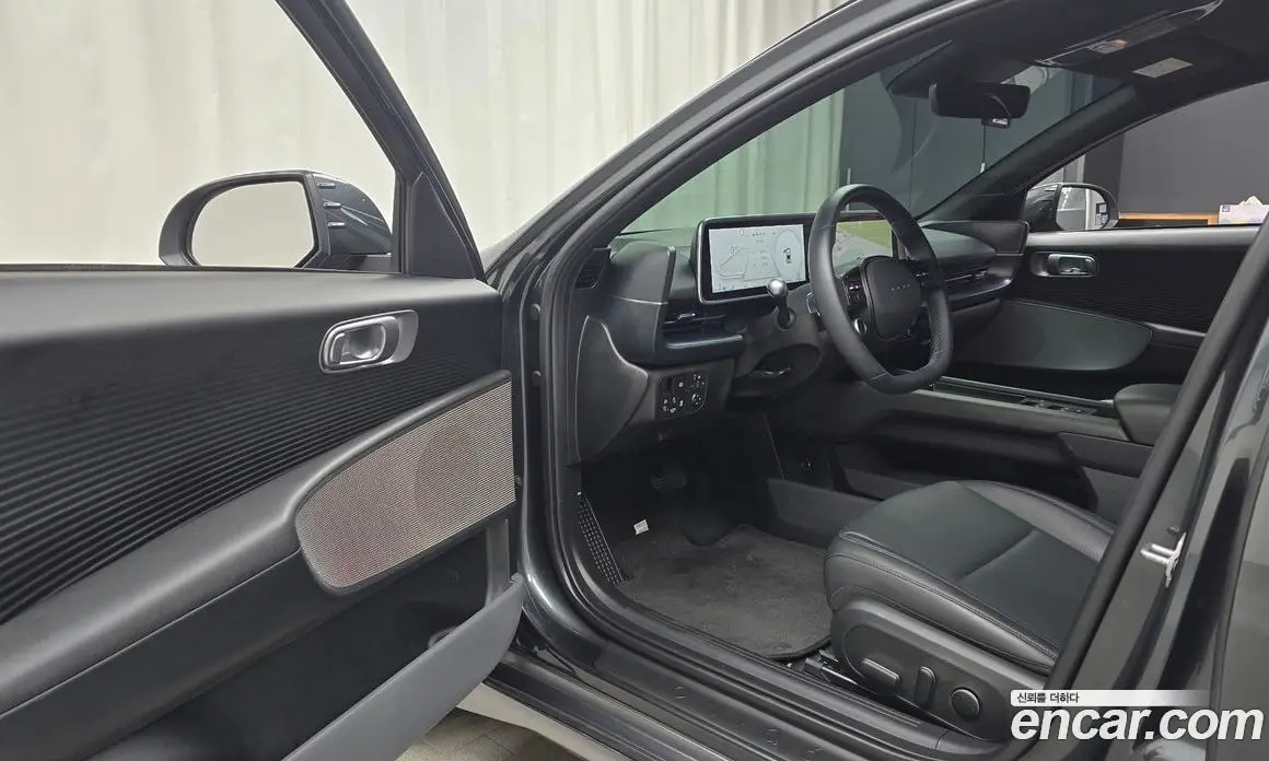 Hyundai Ioniq 6 2023 0.1 автомат (гидро), фото 10