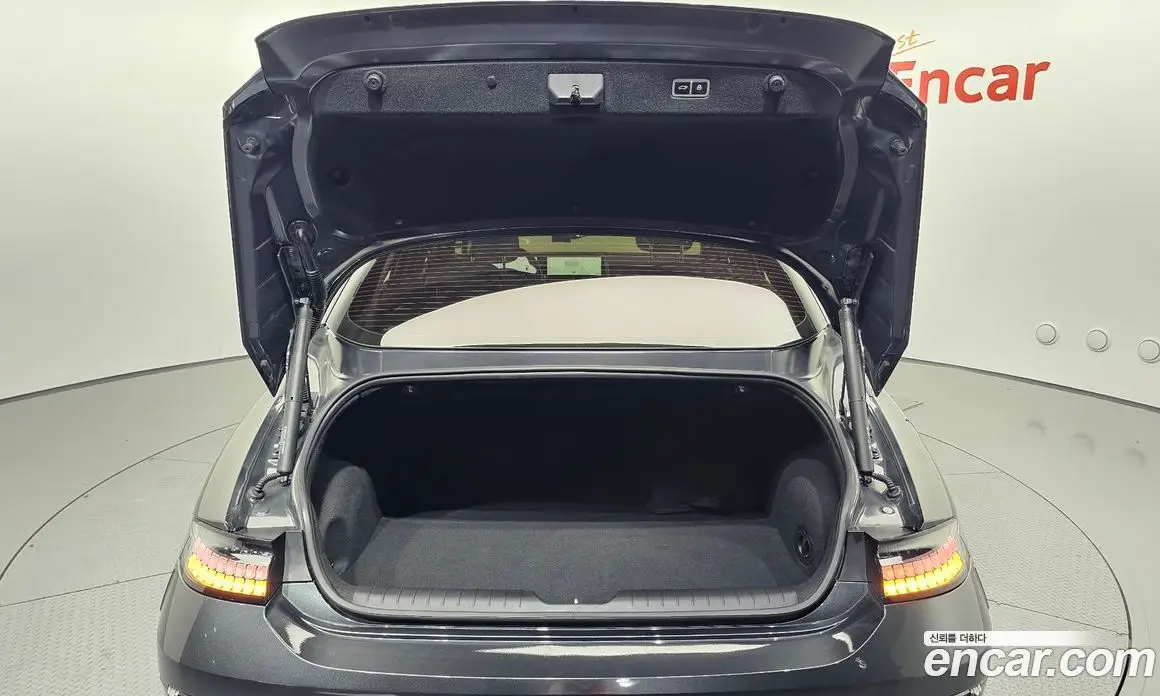 Hyundai Ioniq 6 2023 0.1 автомат (гидро), фото 22
