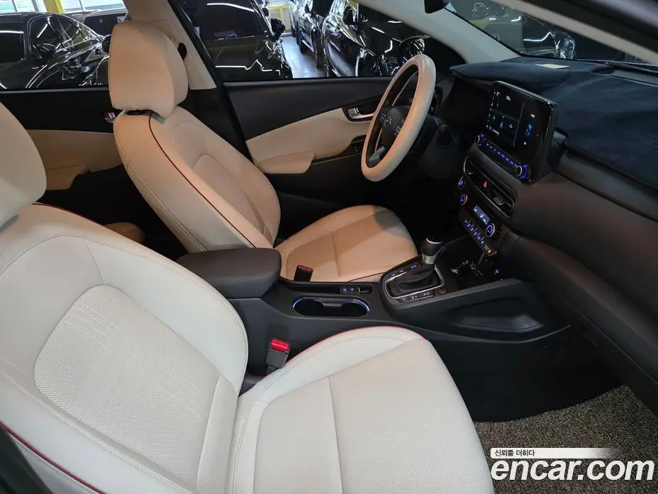 Hyundai Kona 2022 1.6 автомат (гидро), фото 10