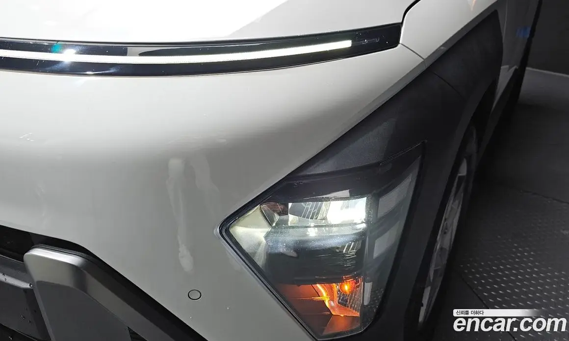 Hyundai Kona 2024 1.6 автомат (гидро), фото 8