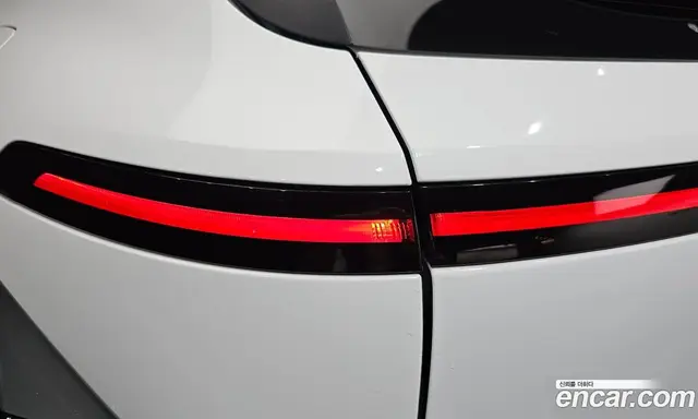 Hyundai Kona 2024 1.6 автомат (гидро), миниатюра 9