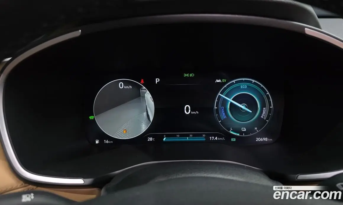 Hyundai Santa Fe 2023 1.6 автомат (гидро), фото 11