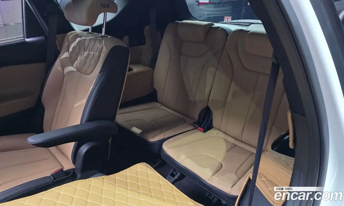 Hyundai Santa Fe 2023 1.6 автомат (гидро), фото 17