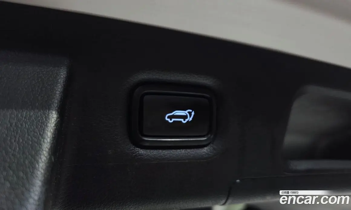Hyundai Santa Fe 2023 1.6 автомат (гидро), фото 25